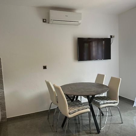 Villa Luka Baska Екстериор снимка